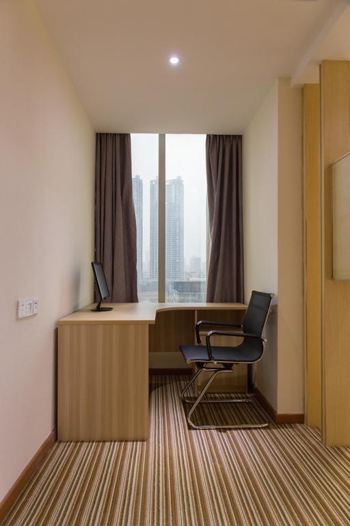 Yu Ting Hotel - Dong Chen Hotel Branch Guangzhou Exteriör bild